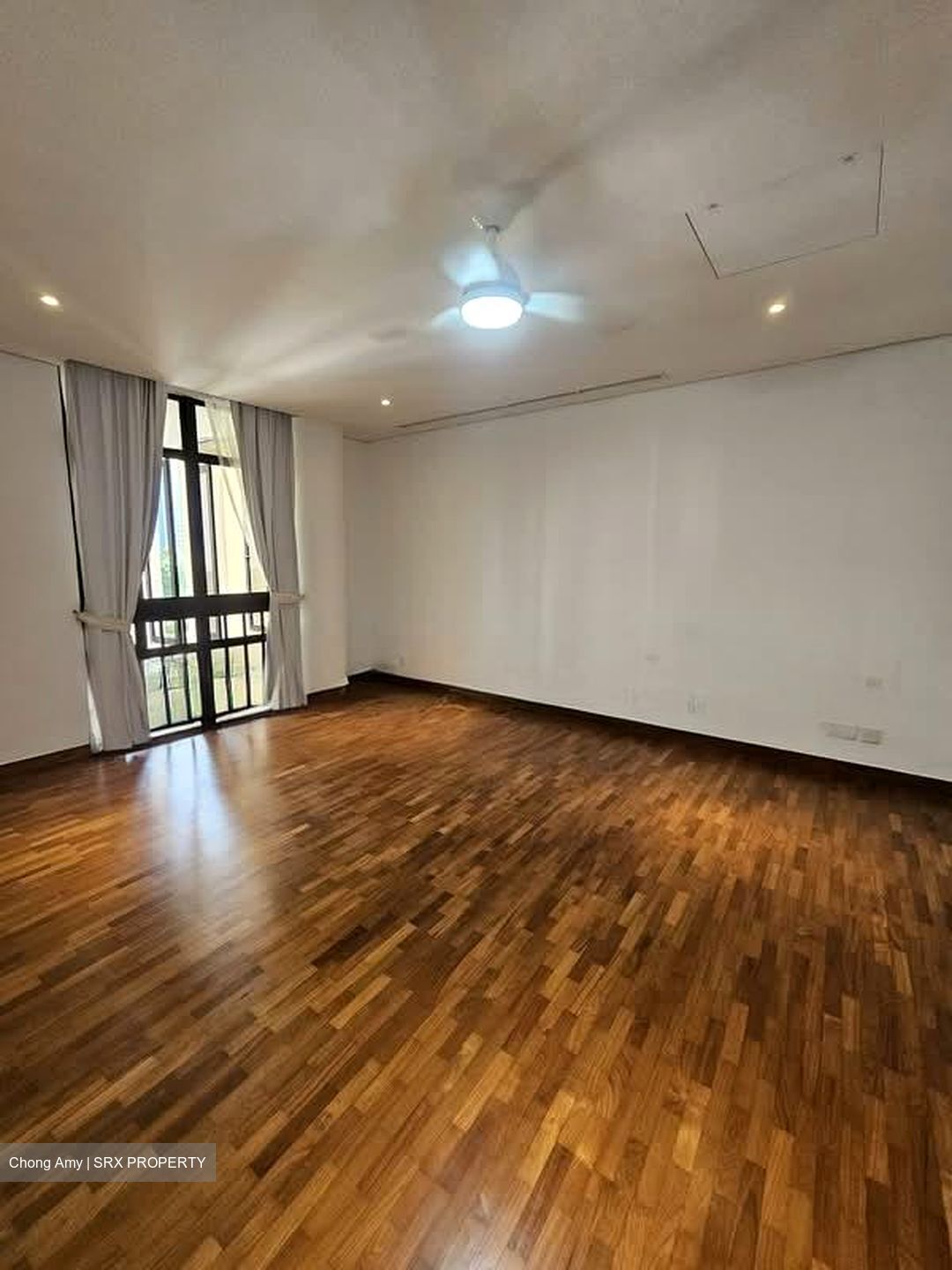 The Colonnade (D10), Condominium #550657781